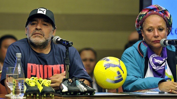 مارادونا: جوزيف بلاتر فاسد