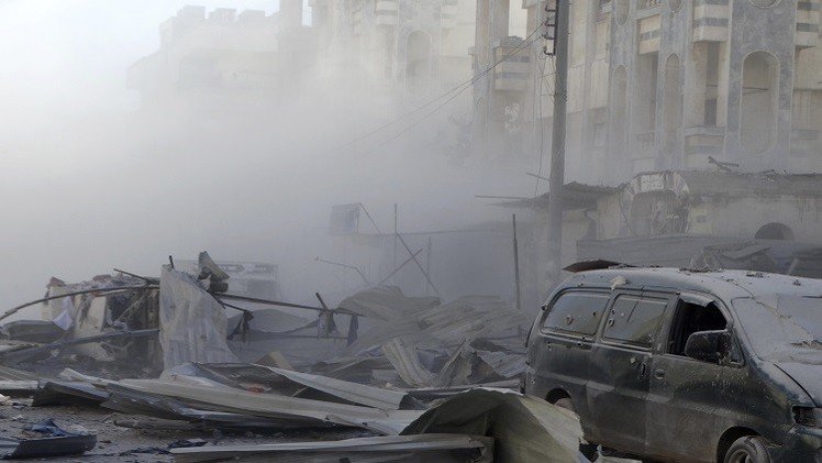 مقتل وإصابة 8 أشخاص بتفجير سيارة مفخخة في حمص