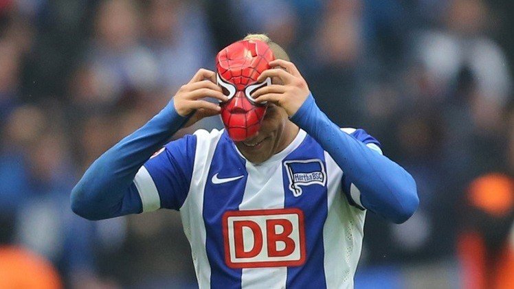 هيرتا يعود بنقطة إلى برلين من هانوفر