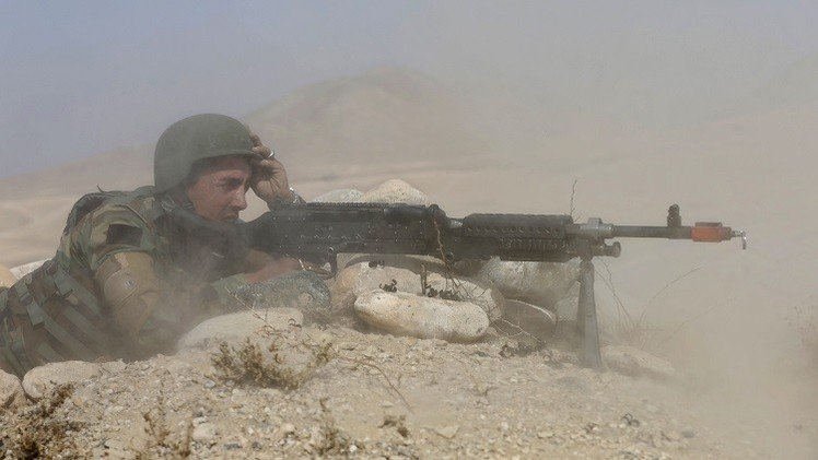 أكثر من 30 جنديا أفغانيا بين قتيل وأسير في هجوم طالبان شمال أفغانستان