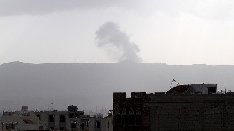 عسيري: الحوثيون عمدوا لاستخدام المدارس والمستشفيات والملاعب لتخزين الأسلحة