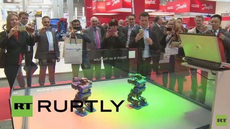 بالفيديو..روبوتات ترقص في معرض هانوفر بألمانيا