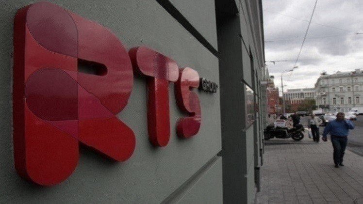 المؤشرات الروسية تتباين على خلفية ارتفاع الروبل