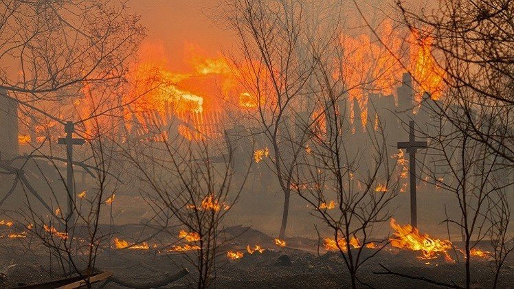 حرائق سيبيريا تلتهم مزيدا من الغابات والمنازل.. وحصيلة الضحايا تتجاوز 30 (فيديو) 