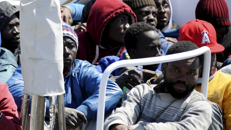 غرق 41 مهاجرا غير شرعي أثناء محاولتهم الوصول إلى إيطاليا
