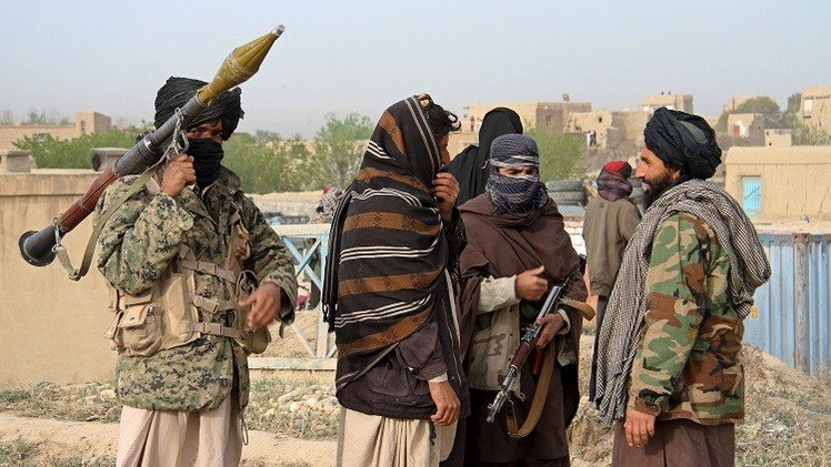 الجيش الأفغاني يواجه صعوبة في فك حصار طالبان لمدينة قندوز
