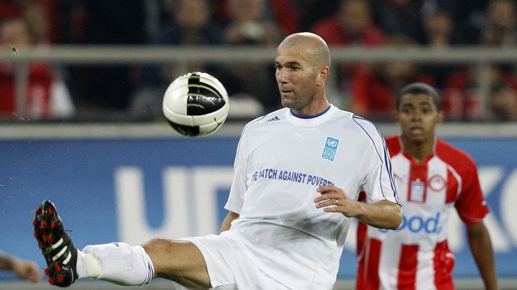 زيدان: رونالدو وميسي مذهلان ولكن أحب هازارد