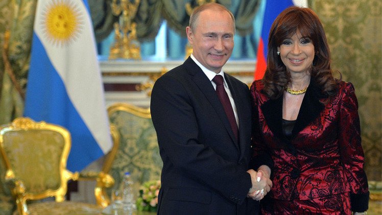 روسيا والأرجنتين تناقشان سبل زيادة الاستثمارات والتبادل التجاري بينهما 