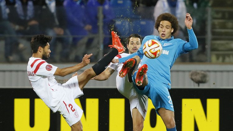 إشبيلية يقلب الطاولة على زينيت ويصعد للمربع الذهبي للدوري الأوروبي