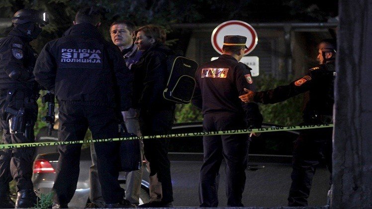 مقتل شرطي وجرح اثنين بهجوم على مركز شرطة في البوسنة 