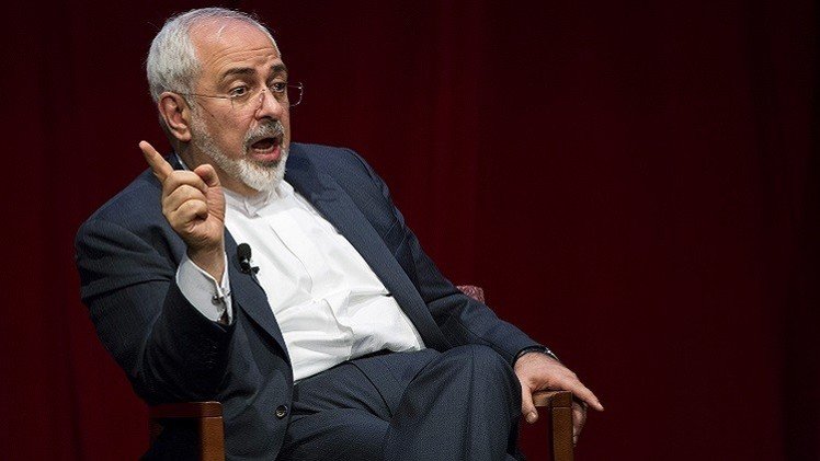 ظريف: مطلب الإطاحة بالأسد أذكى إراقة الدماء في سوريا