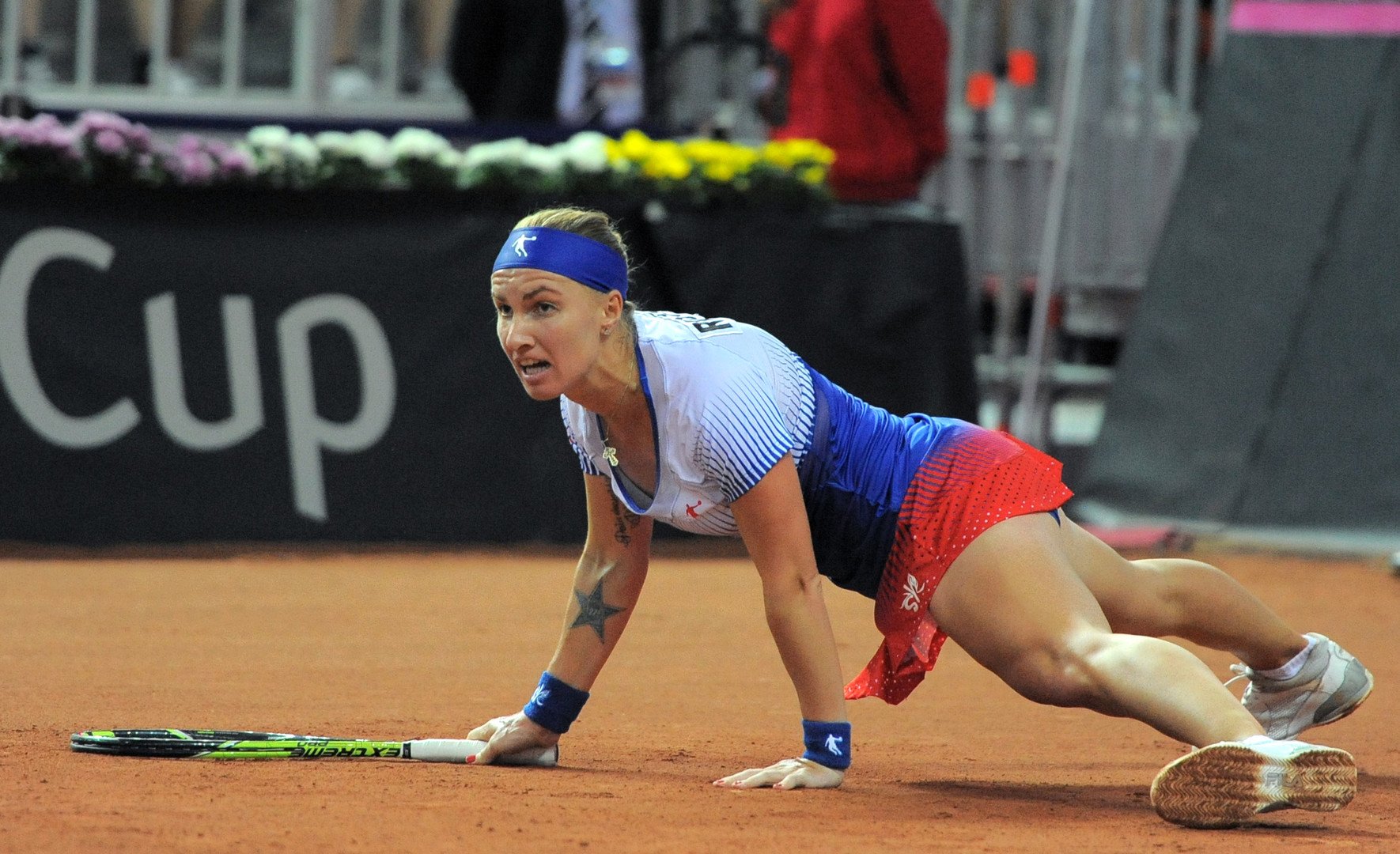 الروسية سفيتلانا كوزنيتسوفا