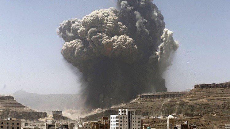 التحالف يجدد قصف مواقع الحوثيين رغم 