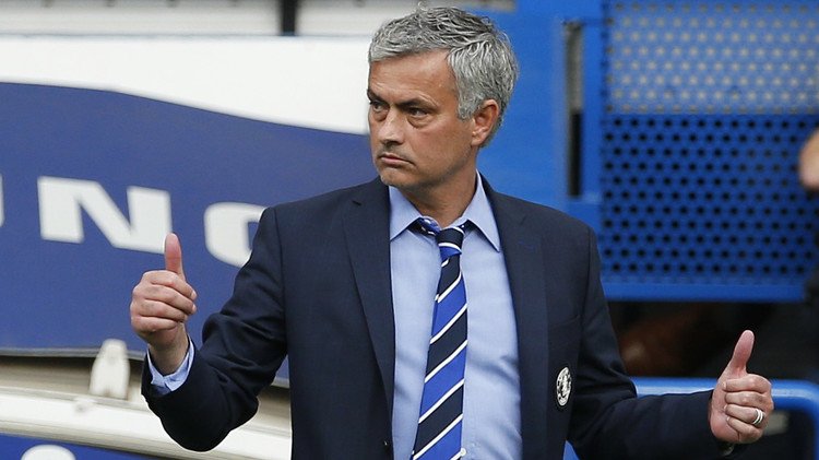 تشيلسي بطلا للدوري الإنكليزي بانتصار خجول