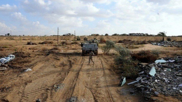 مقتل 3 فلسطينيين بنيران الجيش المصري في شمال سيناء