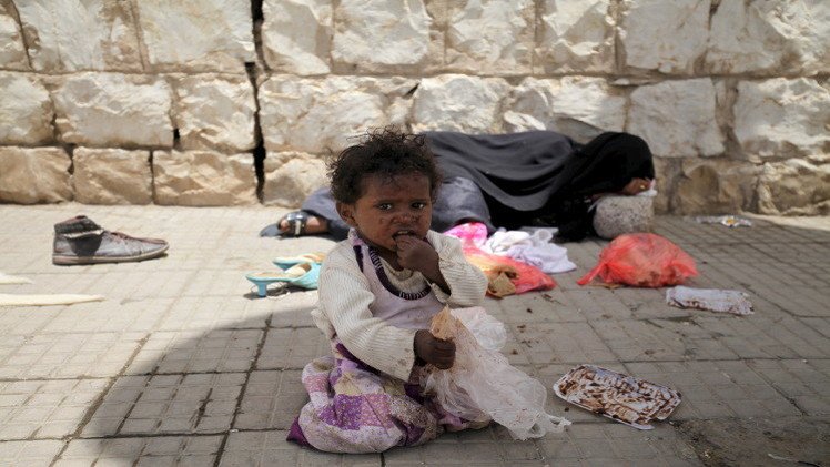 إيران ترسل سفينة مساعدات إنسانية إلى اليمن