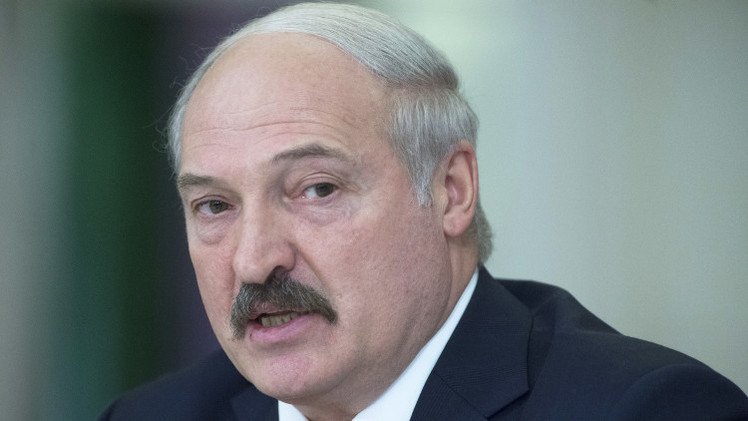 لوكاشينكو يؤكد استعداد مينسك للقيام بكل ما يلزم لإحلال السلام في أوكرانيا