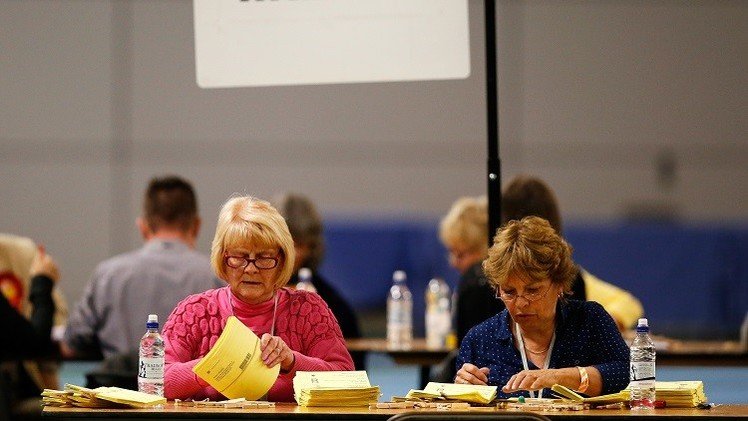 استطلاعات المقترعين: حزب المحافظين يتقدم في الانتخابات البرلمانية البريطانية