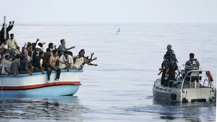 خفر السواحل الإيطالي وسفن أخرى ينقذان 3600 مهاجر غير شرعي