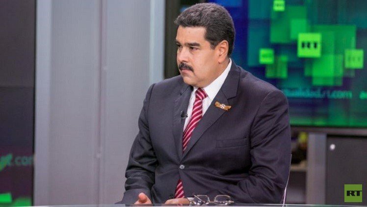 الرئيس الفنزويلي نيكولاس مادورو يزور مبنى  RT