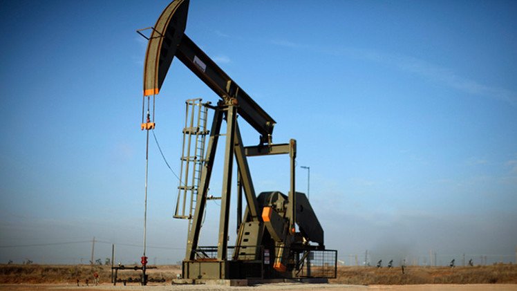  أسعار النفط تستأنف ارتفاعها بعد انخفاض طفيف 