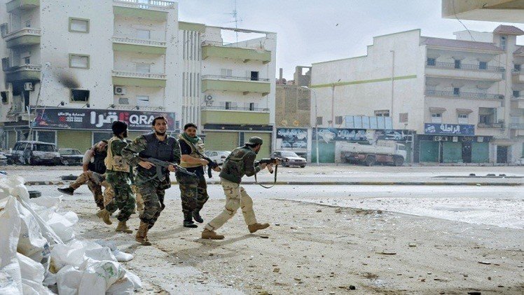 مصادر: مسلحون ليبيون يحتجزون 170 تونسيا بطرابلس