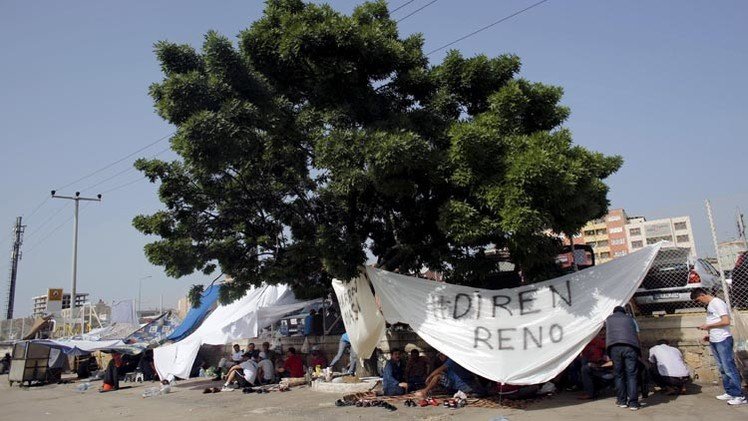 احتجاجات عمالية في تركيا توقف الإنتاج في أحد مصانع السيارات   