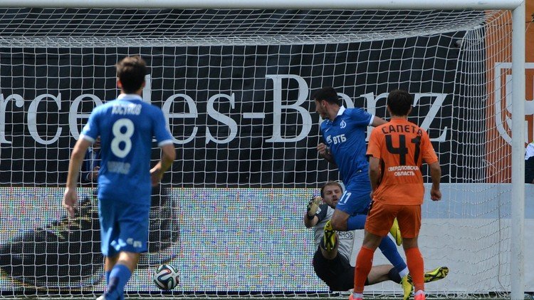 الدوري الروسي.. أورال ينعش آماله على حساب دينامو موسكو