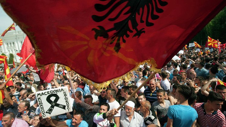 موسكو ترى في أحداث مقدونيا "ثورة ملونة"