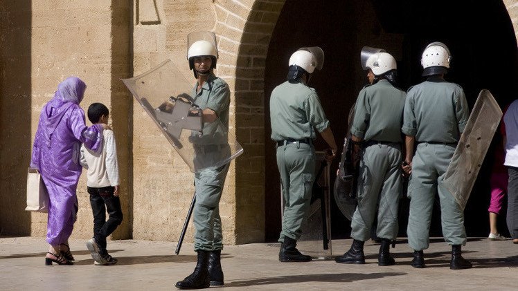 المغرب يفكك شبكة تجند مواطنين للقتال إلى جانب داعش 