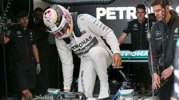 هاميلتون يتصدر التجارب الحرة لجائزة موناكو للفورملا-1