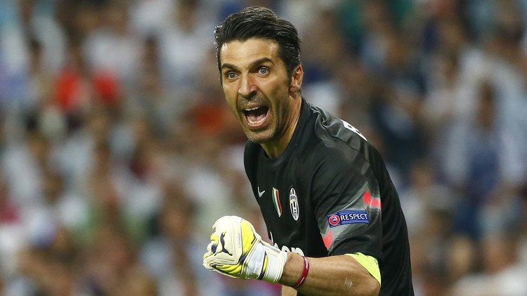 يوفنتوس يعلن عن مباراة هجومية ضد برشلونة 