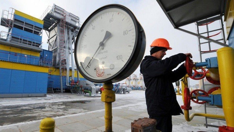 أوكرانيا تتطلع إلى استمرار التخفيضات لسعر الغاز الروسي  