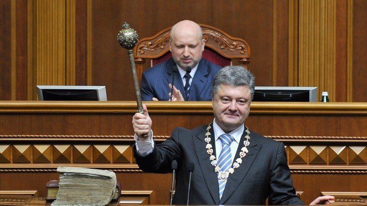 أوكرانيا بعد عام على حكم بوروشينكو