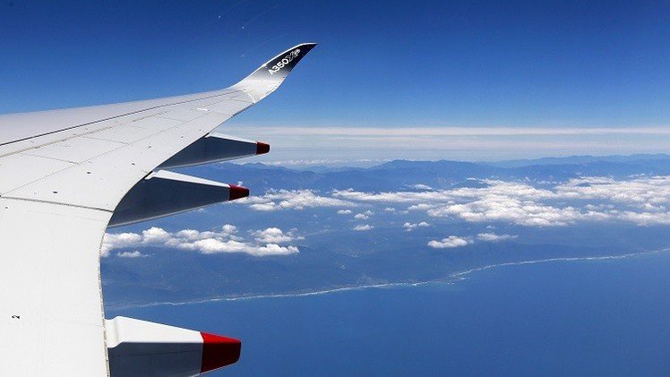 مقاتلات أمريكية ترافق طائرة ركاب فرنسية بعد تهديدها