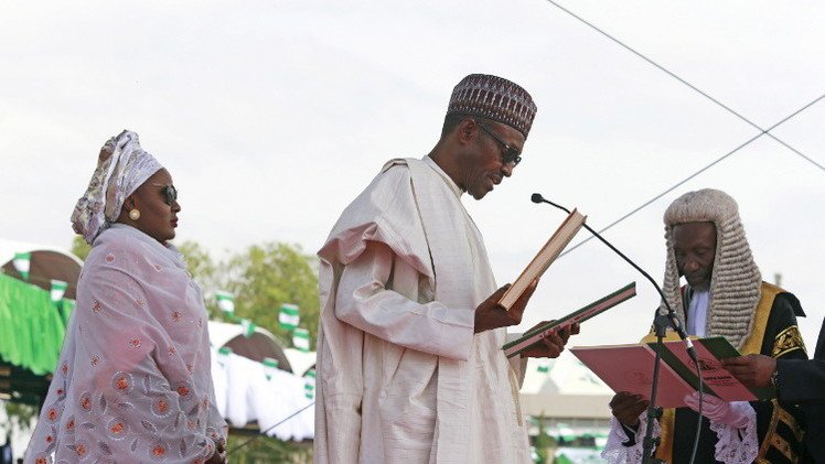 رئيس نيجيريا الجديد يتعهد بمواصلة الحرب على 