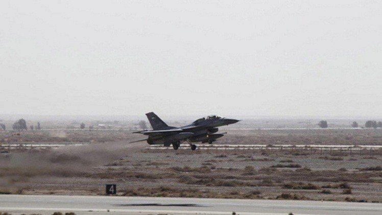 طيران التحالف الدولي يشن 24 غارة على مواقع لـ "داعش" في سوريا والعراق