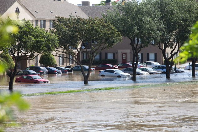 ارتفاع حصيلة ضحايا الفيضانات جنوب الولايات المتحدة إلى 31 قتيلا