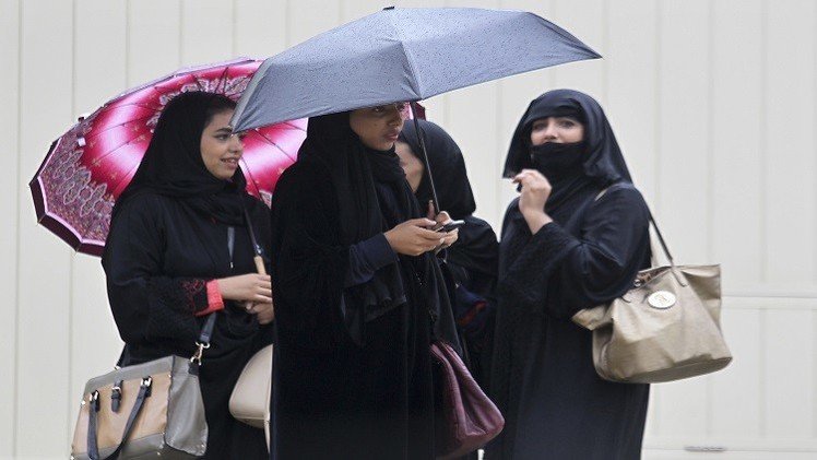 السعودية.. السماح للمرأة بالمشاركة في انتخابات المجالس البلدية كناخبة ومرشحة