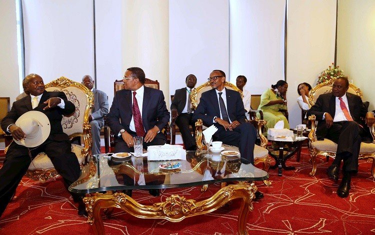 بوروندي.. الرئيس عاد إلى بلاده وسط اشتباكات في العاصمة