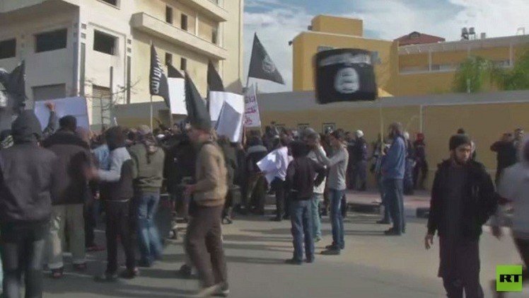 مصادر إعلامية: تنظيمات سلفية في غزة تريد إشعال الحرب بين حماس وإسرائيل