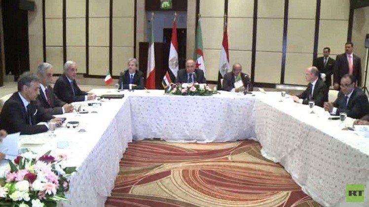 اجتماع ثلاثي في القاهرة بشأن ليبيا