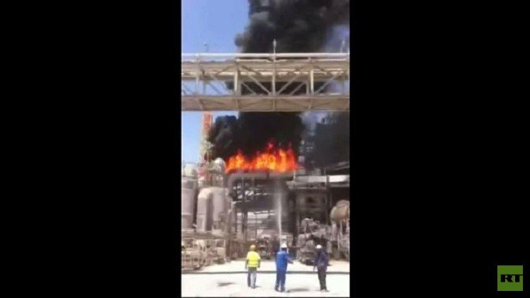 حريق كبير في معمل إسرائيلي لإنتاج الأسمدة والفوسفات (فيديو) 