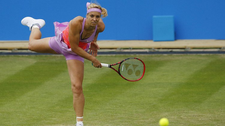 فيديو.. 27 إرسالا ساحقا في مباراة واحدة للتنس