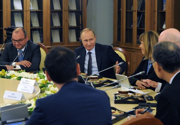 بوتين: مشروع الغاز الروسي سيساعد اليونان على سداد ديونها