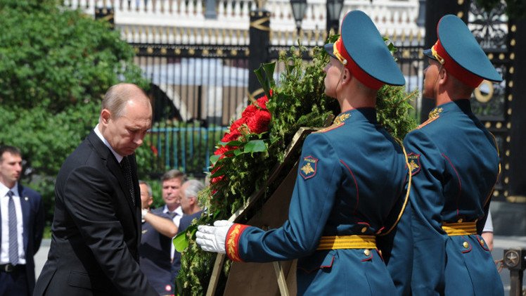 بوتين يشارك في مراسم إحياء ذكرى ضحايا الحرب الوطنية العظمى