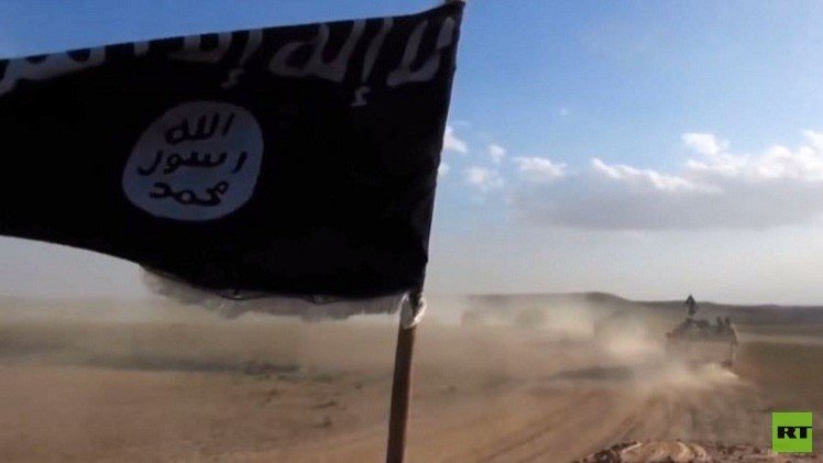 عام على "دولة الخلافة" وسرطان "داعش" يستشري