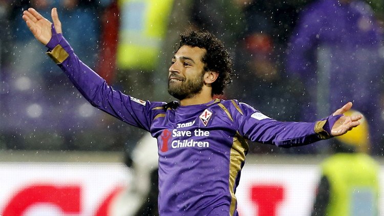 مورينيو يفضل بقاء الفرعون المصري صلاح مع فيورينتينا