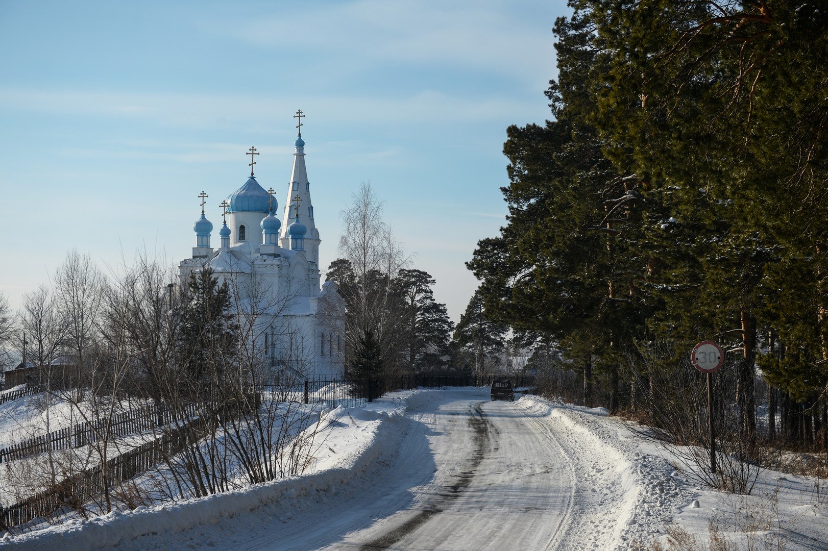 كنيسة القديس ألكسندر نيفسكي في قرية أودينسوفكا في إقليم ألتاي
