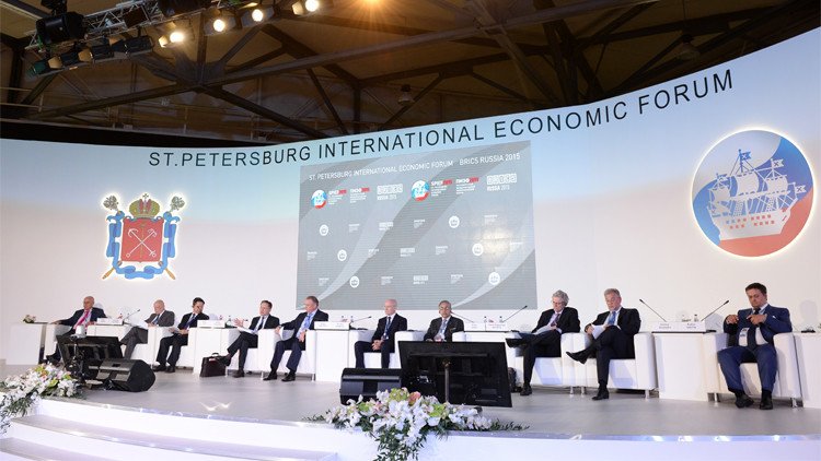 فعاليات اليوم الأول لمنتدى بطرسبورغ الاقتصادي الدولي